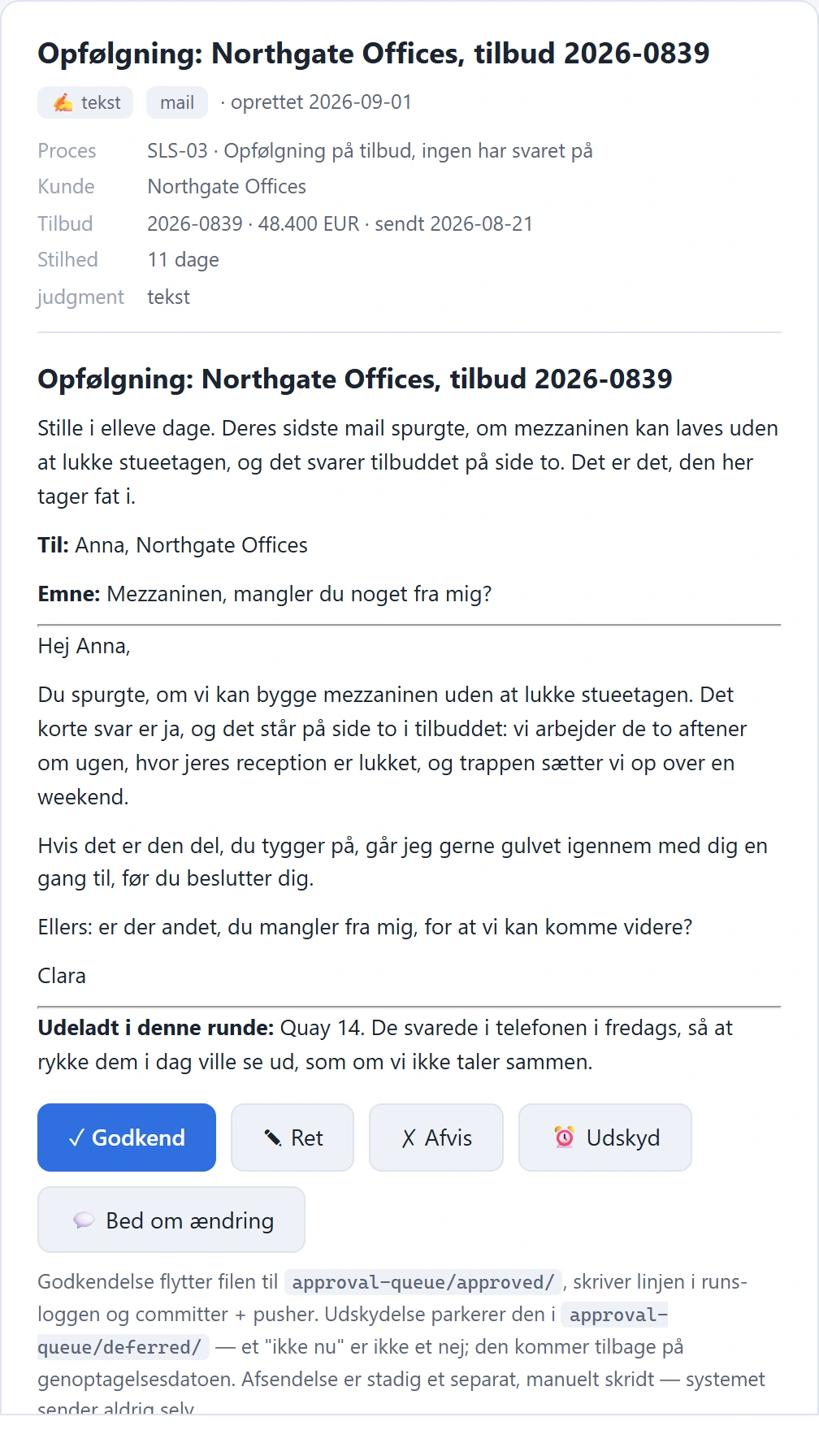 én kladde, åbnet